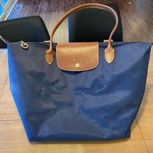 Longchamp tote